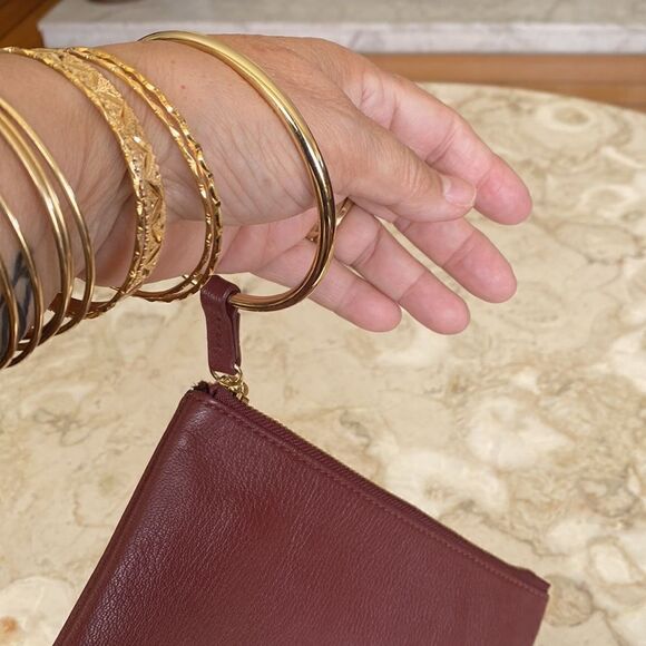 Thacker New York Genuine Leather Wristlet Burgundy As New - Picture 3 of 10